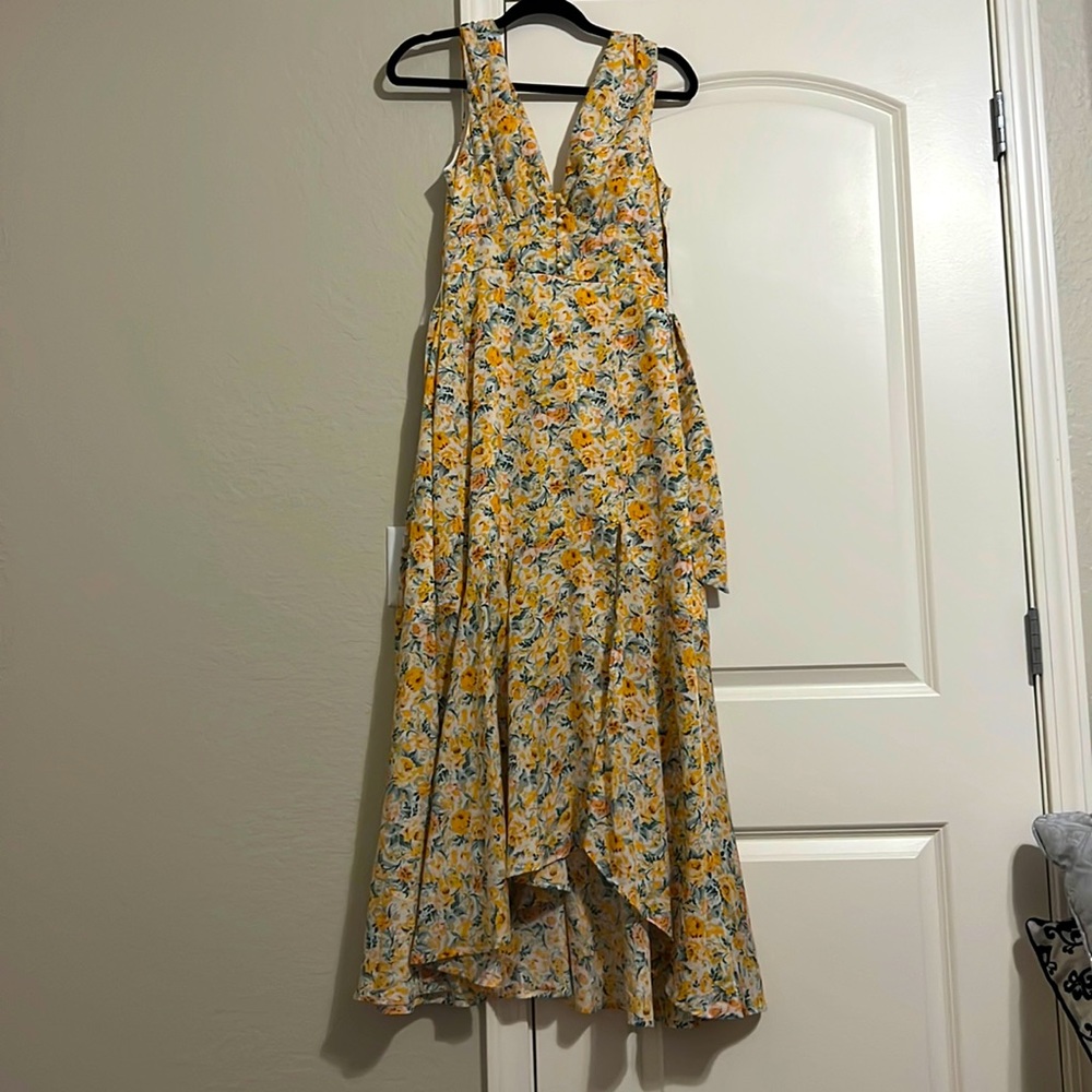 Low v neck flowy dress